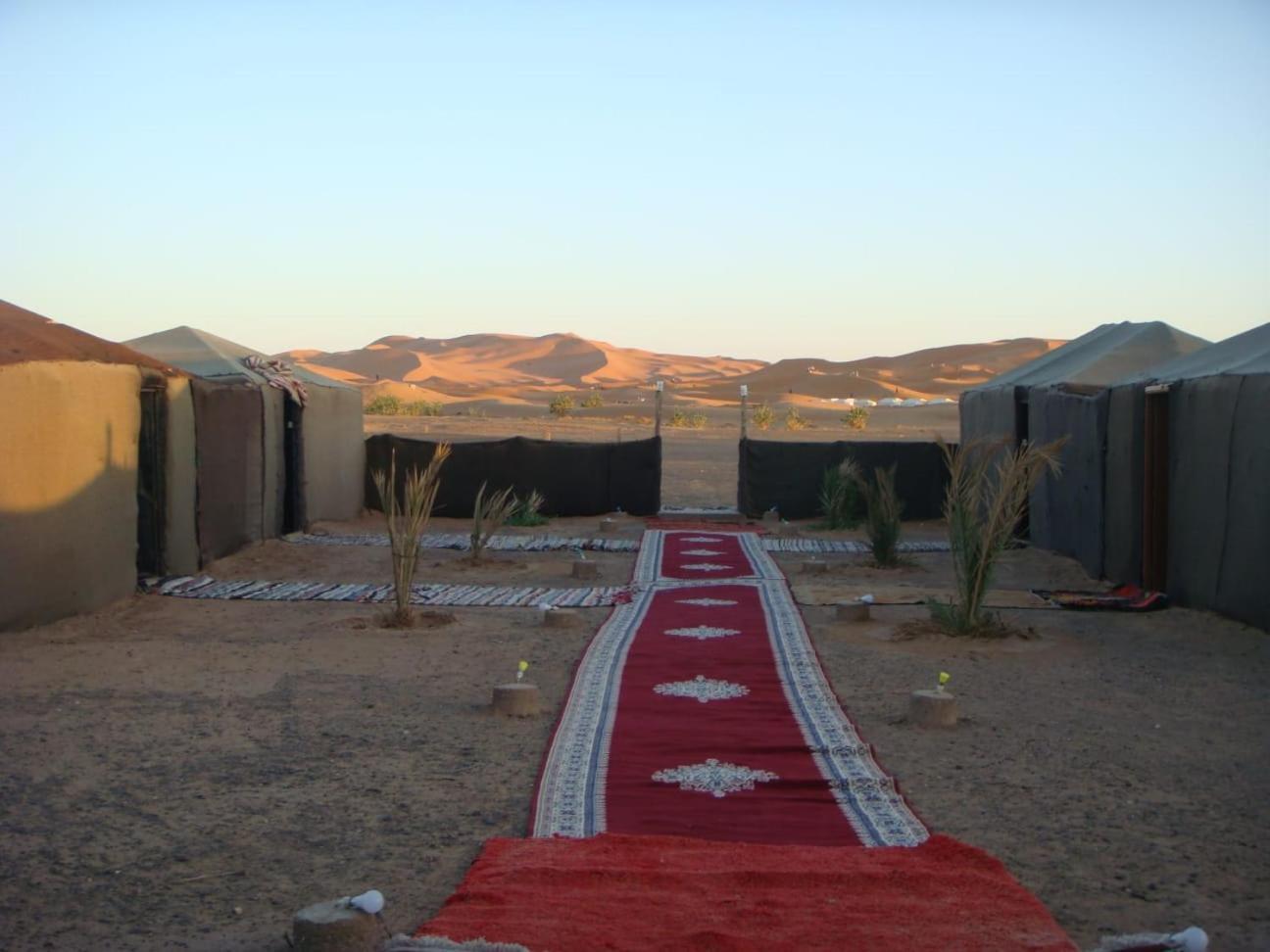 Bivouac La Fibule Des Dunes Merzouga Exterior photo
